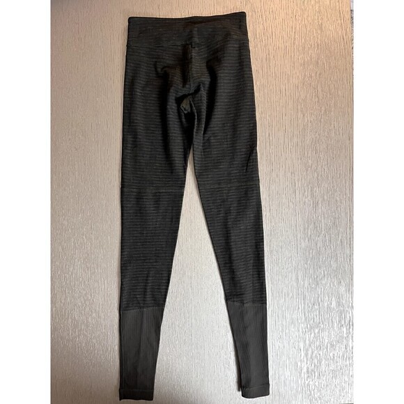 Lululemon Women's Leggings Dark Green Size 4 Yoga Workout Inseam 29" Used - Picture 6 of 8